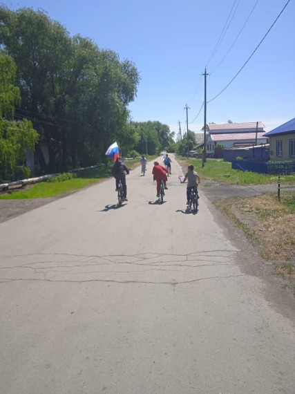 12 июня в Макушинском муниципальном округе, в День России состоялся велопробег.